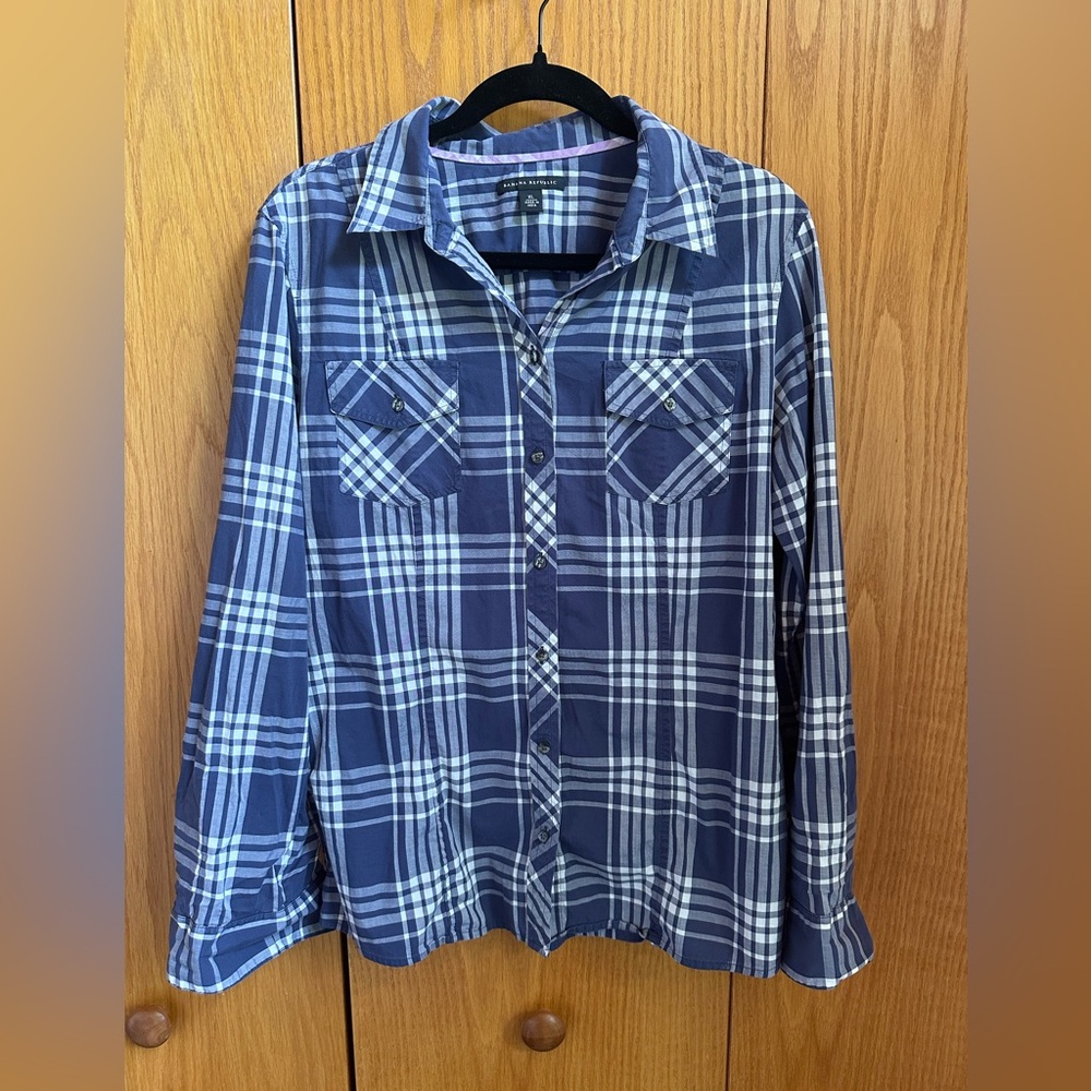 Banana Republic button down -- XL